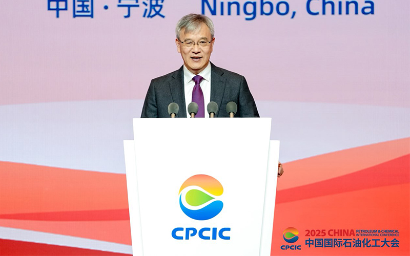 褚。：工业AI可行之路的思索，以FAOP破解“大厨逆境”